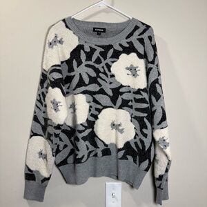 NWOT EXPRESS Sweater - Size Medium